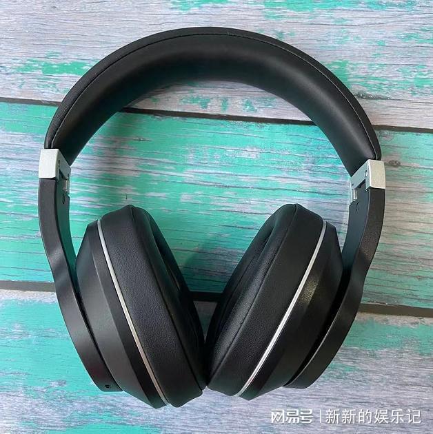 戴降噪耳机舒适稳定爱游戏爱体育3款头(图2)